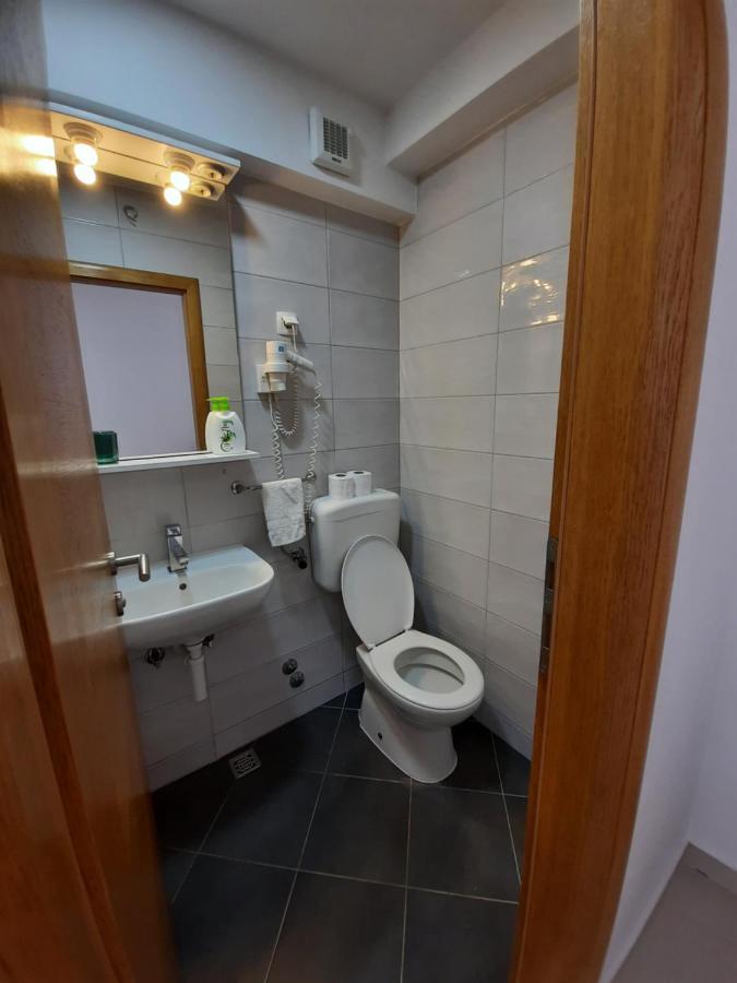 Apartmani Perla เนอุม ภายนอก รูปภาพ